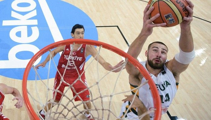 Με Βαλανσιούνας και Μοτιεγιούνας η Λιθουανία