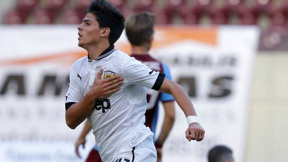 Παίκτες μέσα από τα σπλάχνα της