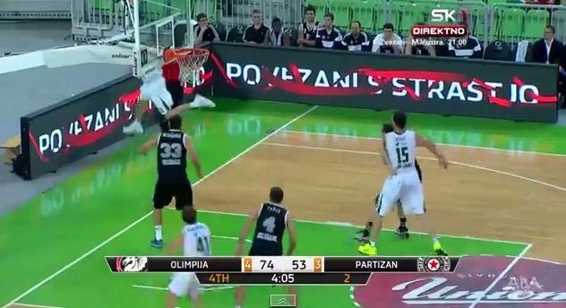 Το πιο απίστευτο καλάθι όλων των εποχών (VIDEO)