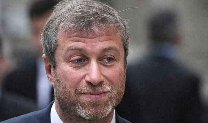 Πανό εναντίον του Αμπράμοβιτς (PHOTO)