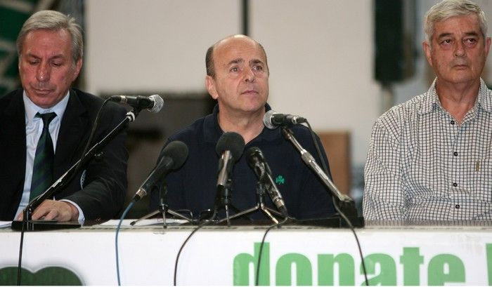 Μείωση χρεών και έμμεση “mea culpa”