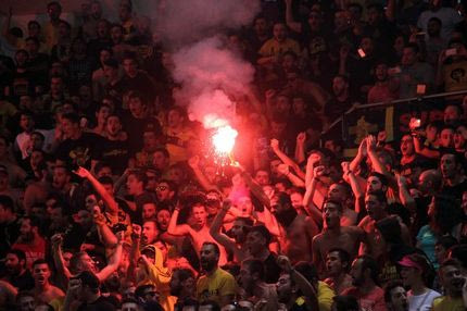 Δεν αποφασίζουν οι οπαδοί για τη διακοπή