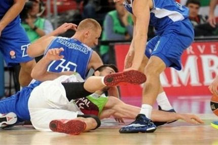 Με το δεξί η Μπασκόνια