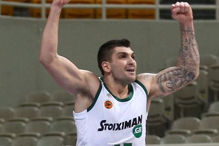 Μπατίστα: “Βάση η άμυνά μας”