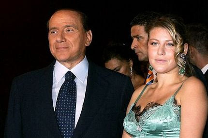 Μπερλουσκόνι: “Στόχος ο τελικός του Champions League το 2016”