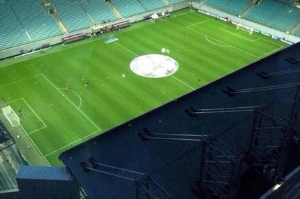 Δεν λογαριάζουν τα ύψη οι οπαδοί της Μπάγερν (PHOTO)