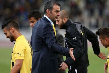 Όλοι στη διάθεση του Δέλλα