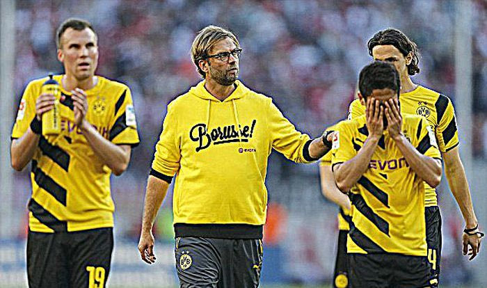 Επικό τρολάρισμα της Σάλκε στην Ντόρτμουντ (PHOTO)