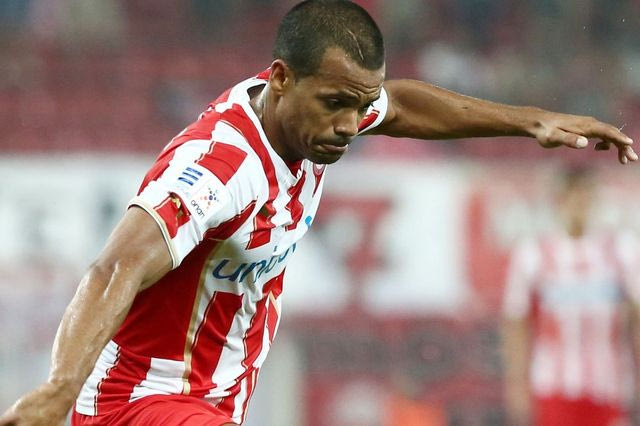 Μπορεί η επιστροφή Ντοσεβί να λύσει τα χέρια του Μίτσελ;