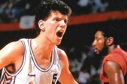 Πως ο Πέτροβιτς υπέγραψε στη Ρεάλ: Η απόρριψη του Ρενέσες και η δωροδοκία