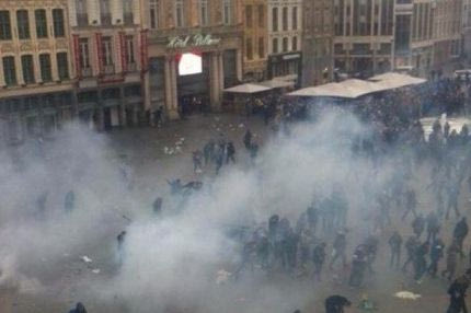 O κακός χαμός στη Λιλ με οπαδούς της Έβερτον (VIDEO+PHOTOS)