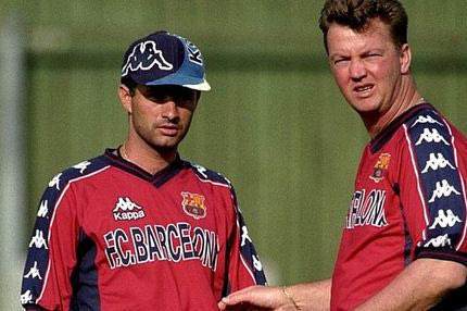 Φαν Χάαλ: “Υπέροχος ο Μουρίνιο”