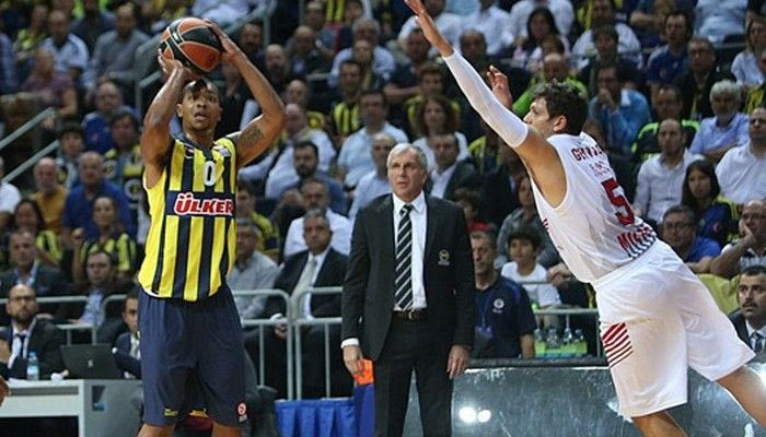 Οριακή νίκη για τη Φενέρμπαχτσε, αγκομάχησε η Ρεάλ, διπλό για την ΤΣΣΚΑ του Ιτούδη (VIDEO)