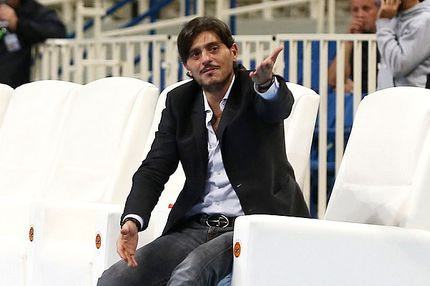 “Γελάνε σε όλες τις γειτονιές του Πειραιά”