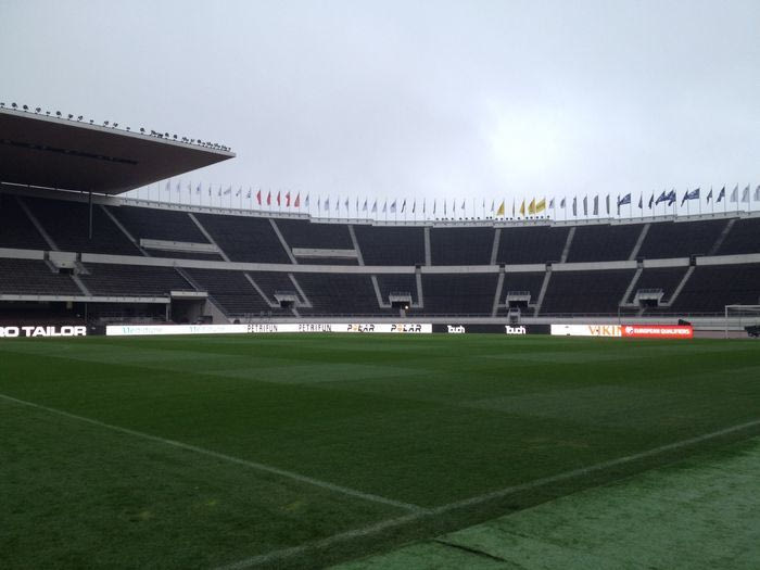 Πανάκριβα εισιτήρια, γεμάτο γήπεδο