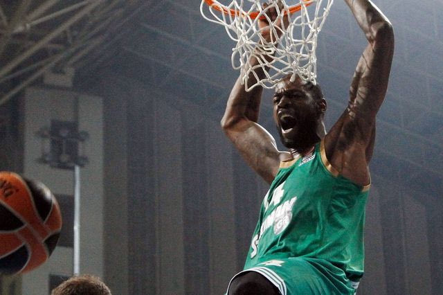 Air… Γκιστ (VIDEO)