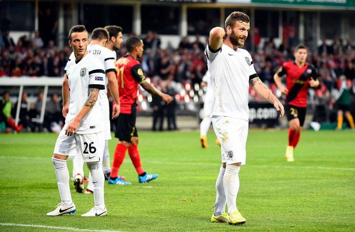 “Καφενεία” είμαστε εμείς!