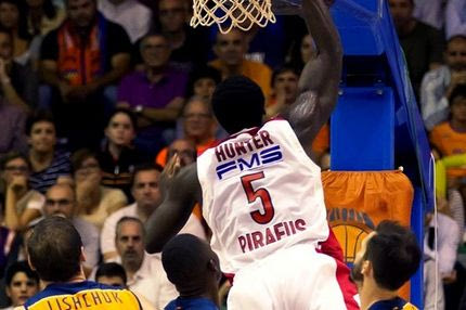 Τους “κάρφωσε” ο Χάντερ (VIDEO)