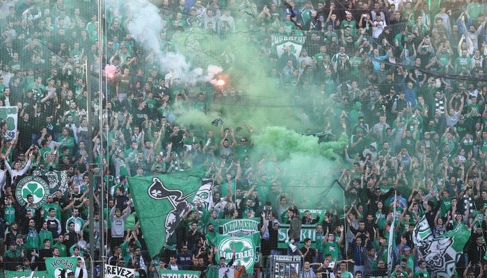 Οργανωμένοι στο Κορωπί: “Σταθείτε όρθιοι!”