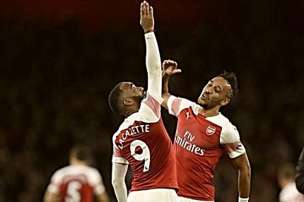Οι επιθετικοί της Άρσεναλ δεν βλέπουν πρωτάθλημα ούτε με το κυάλι