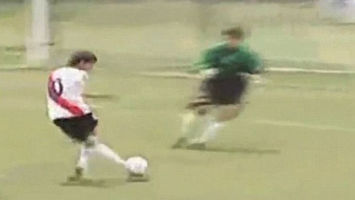 Το έχει ξανακάνει ο Λαμέλα! (VIDEOS)