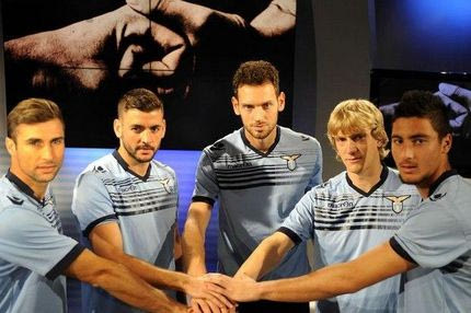 Ενωμένοι Σέρβοι και Αλβανοί στη Λάτσιο