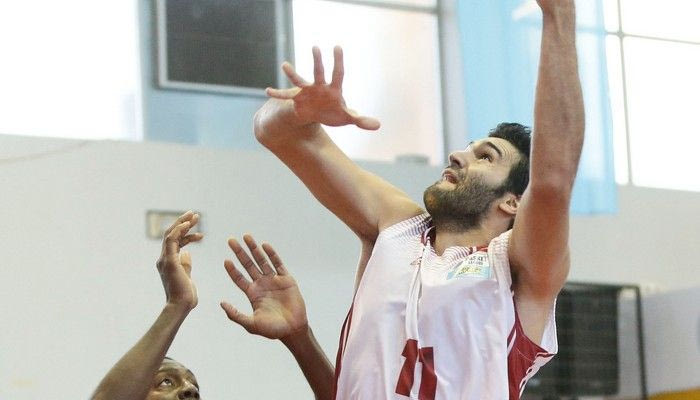 Ο Μαυροειδής, ο Αμερικανός και οι χορηγίες