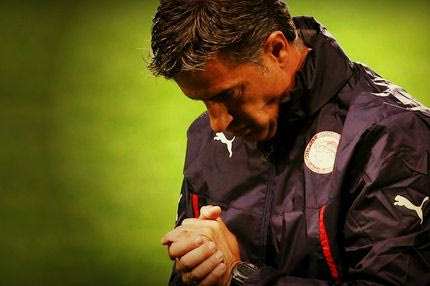 Στη “ρωσική ρουλέτα” και με… στόπερ τον Ρομπέρτο!