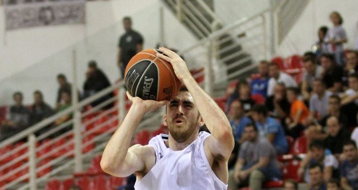 “Μέσα” ο Οντουμ