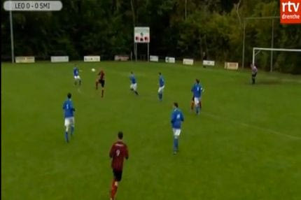 Πήγε για ψαλίδι και… κόπηκε (VIDEO)