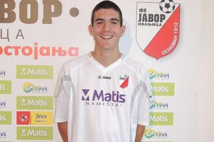 Ράτκοβιτς: “Ελπίζω να κάνω καλή εντύπωση στην ΑΕΚ”