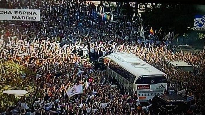 Απίστευτη υποδοχή από τους φίλους της Ρεάλ Μαδρίτης (VIDEO)