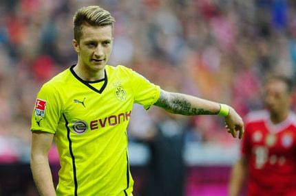 Ρουμενίγκε: “Συζητάμε την απόκτηση του Ρόις”