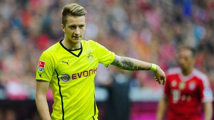 Ρουμενίγκε: “Συζητάμε την απόκτηση του Ρόις”