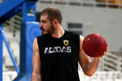 Πρόβλημα με Σαρικόπουλο