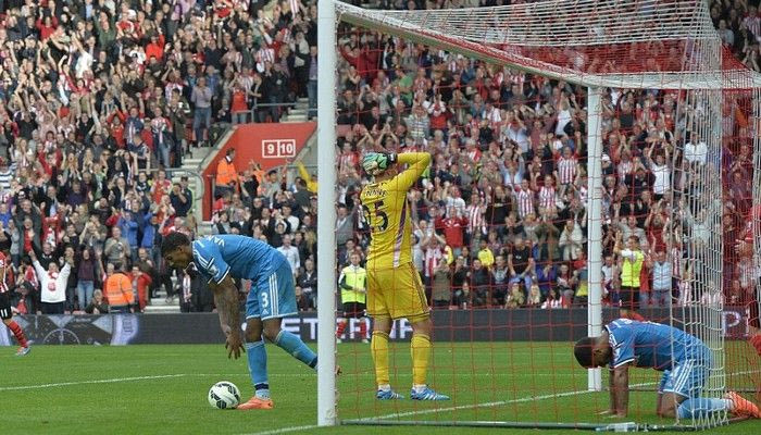 Τα 2 απίθανα αυτογκόλ της Σάντερλαντ (VIDEOS)