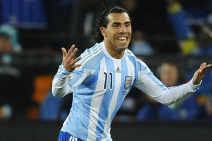 Επιστρέφει στην εθνική ο Τέβες