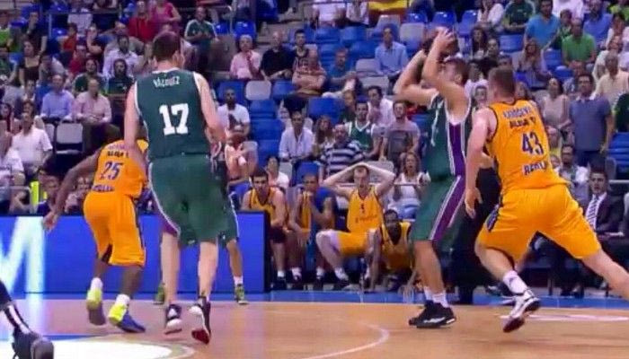 Ο Βασιλειάδης “σκότωσε” την Άλμπα, διπλό για την Εφές στην Ιταλία (VIDEOS)