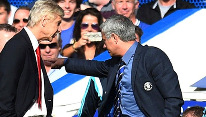 Μουρίνιο: “Πορτοκαλί κάρτα στον Ουέλμπεκ”