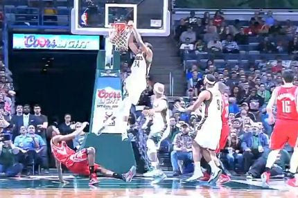 Στο Νο1 ο Αντετοκούνμπο με διπλή παρουσία στο Top-10! (VIDEO)