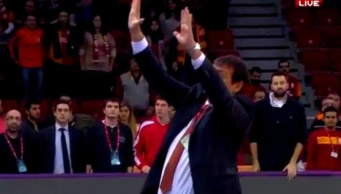 Αποδοκιμασίες στο ενός λεπτού σιγή για τον Μάρκο Ιβκοβιτς (VIDEO)