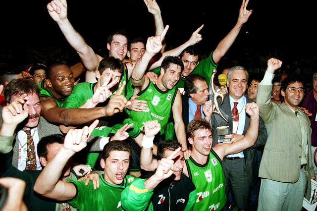 6 ομάδες που κατέκτησαν την Ευρωλίγκα και εξαφανίστηκαν