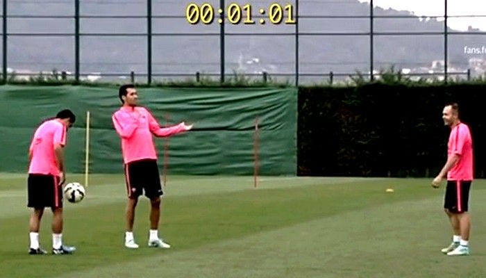 Μπουσκέτς-Ινιέστα-Τσάβι κάνουν την μπάλα να προσκυνήσει (VIDEO)