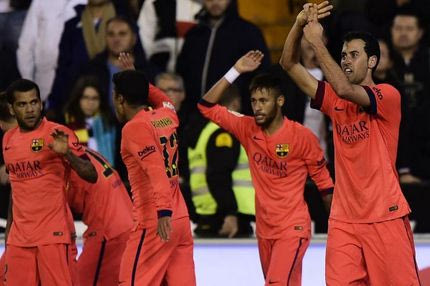 Επανάσταση οι νέες φανέλες της Μπαρτσελόνα (pics)