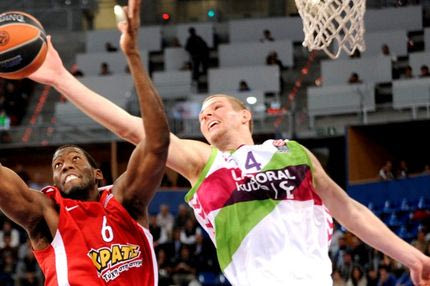 Μπασκόνια – Ολυμπιακός 89-70 (VIDEO)