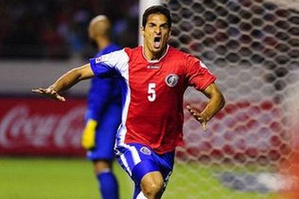 “Πουλάμε τον Μπόρχες, με το σωστό αντίτιμο”