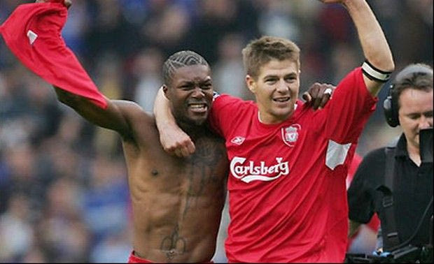 Σισέ: “Ο Τζέραρντ έδιωξε τον Μπενίτεθ από τα αποδυτήρια”