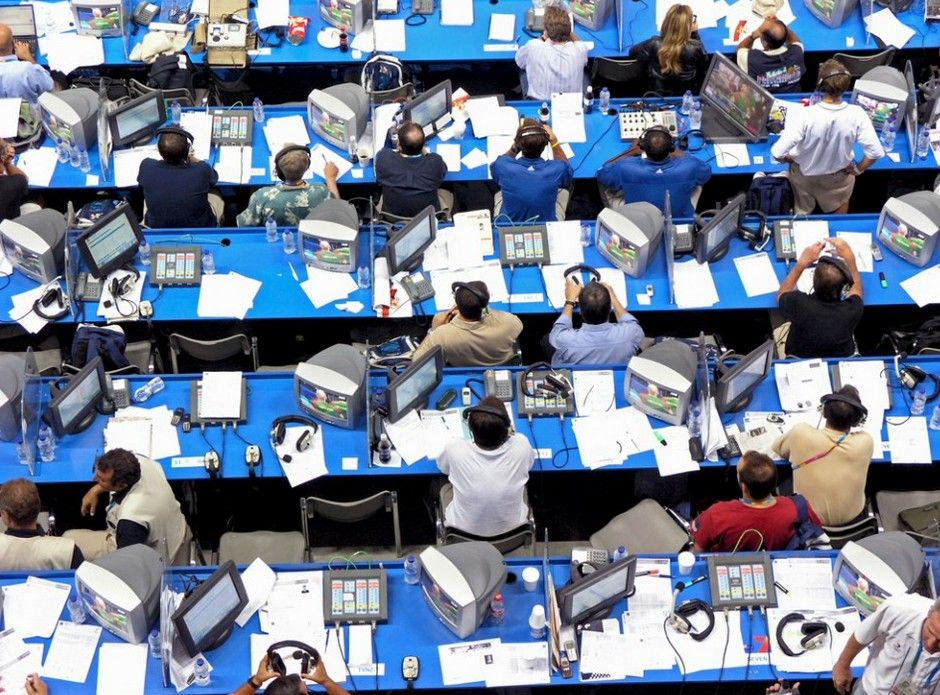 Οι Έλληνες σπίκερ που (δεν) αγαπήσαμε