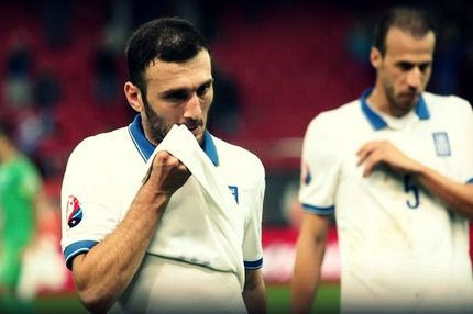 “Μη μιλάς εσύ, δεν έχεις περάσει χούντα”