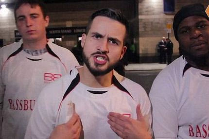 Φαρσέρ οι εισβολείς στο γήπεδο της Τότεναμ (VIDEO)